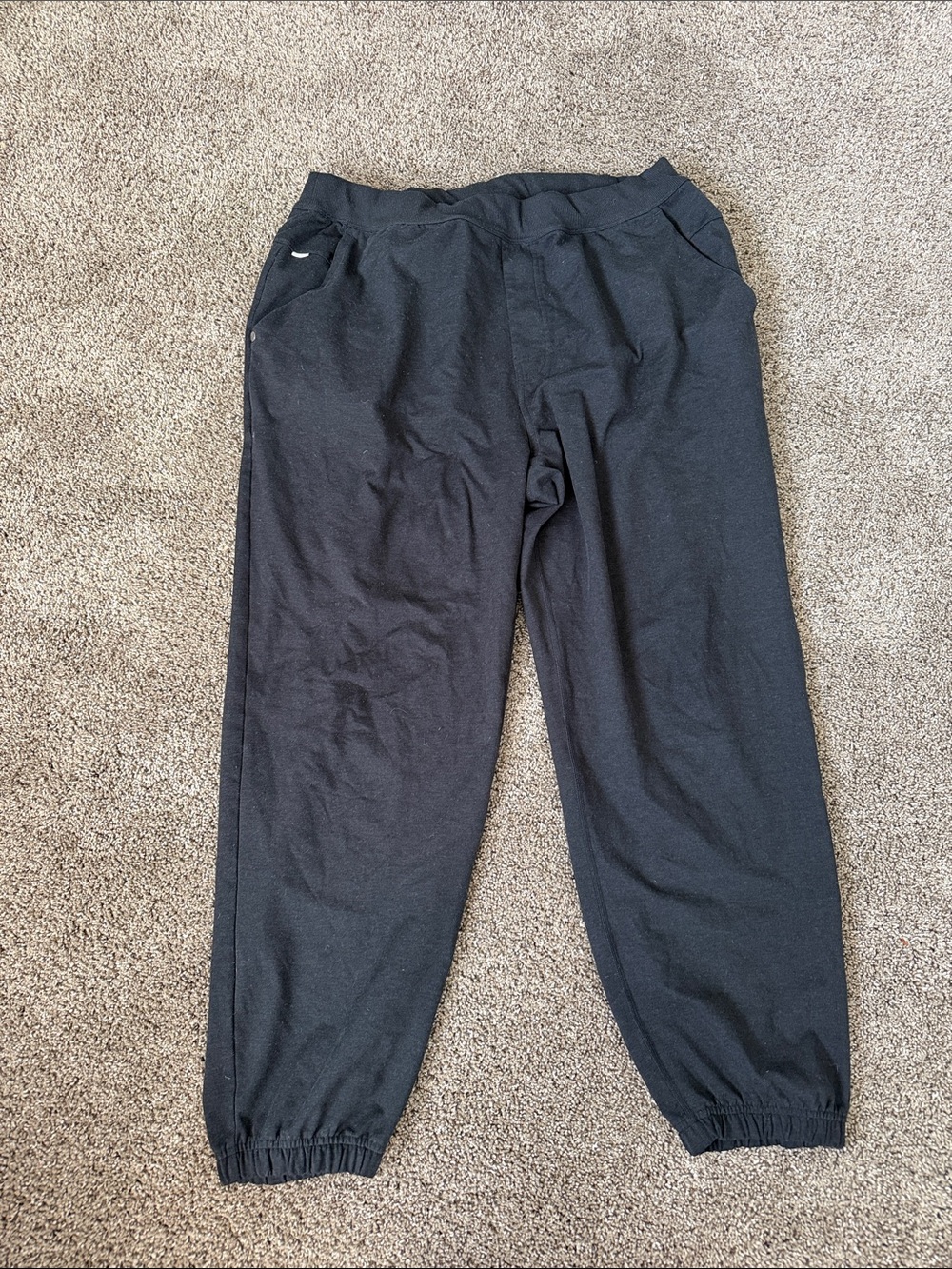 Vuori men’s Black Jogger Sweatpants